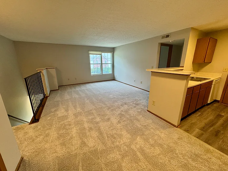 403 Winding Willow Way — Photo 2