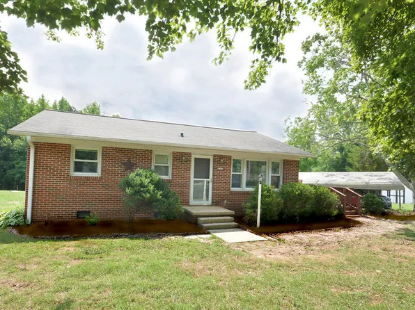 138 Gibson Rd, Mebane, NC 27302