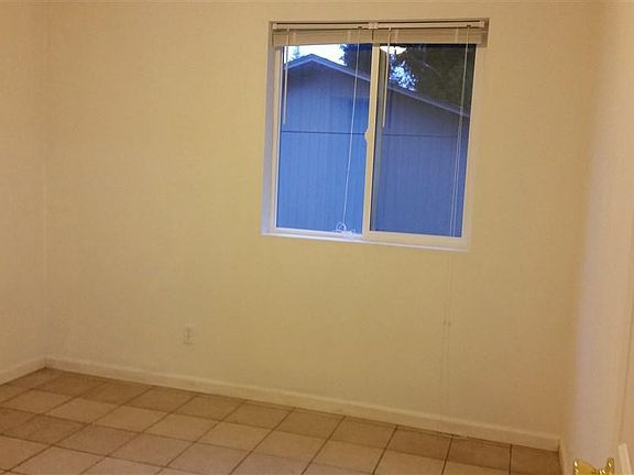 2nd image of 2350 E Crestview Dr