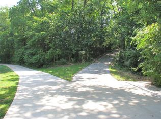 1457 S Leaning Tree Ln, Springfield, MO 65809