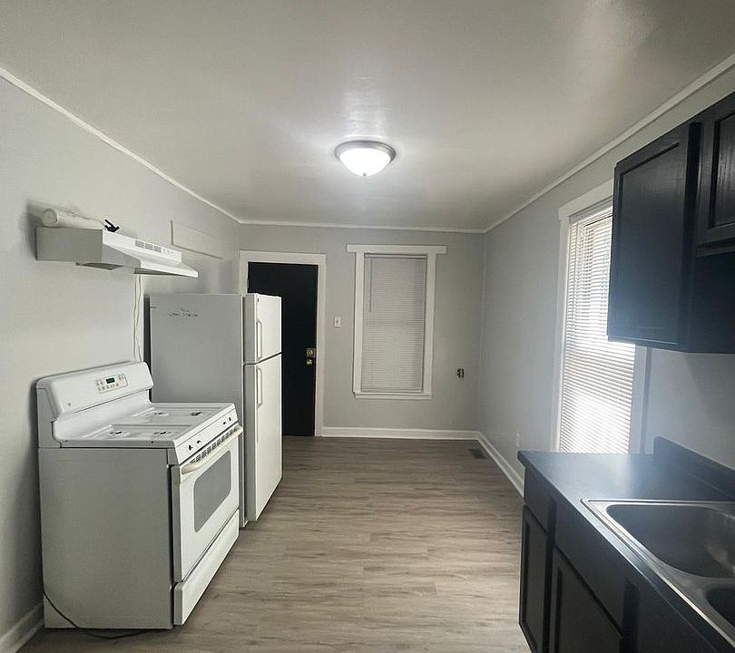 1st image of 4831 Melville Ave #2-1R