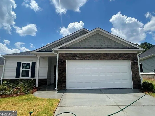 861 Pineberry Ct, Grayson, GA 30017