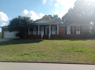 215 Libby Ln, Mauldin, SC 29662