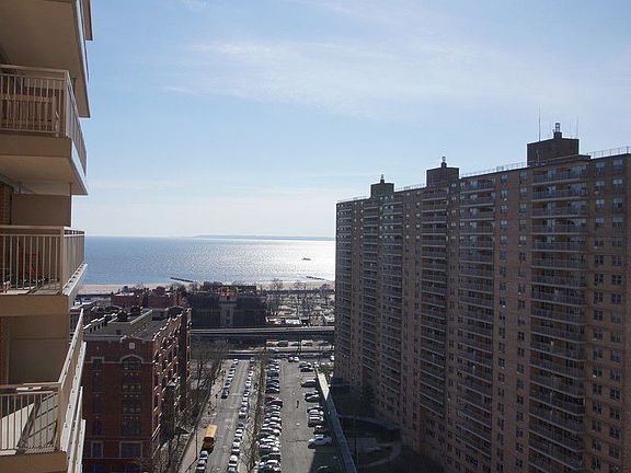 5th image of 460 Neptune Ave APT 19M