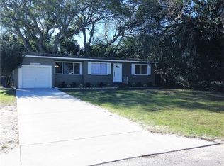 813 N Palm Dr SW, Largo, FL 33770