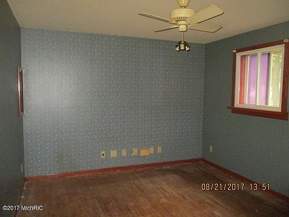 5th image of 1518 Francis Ave