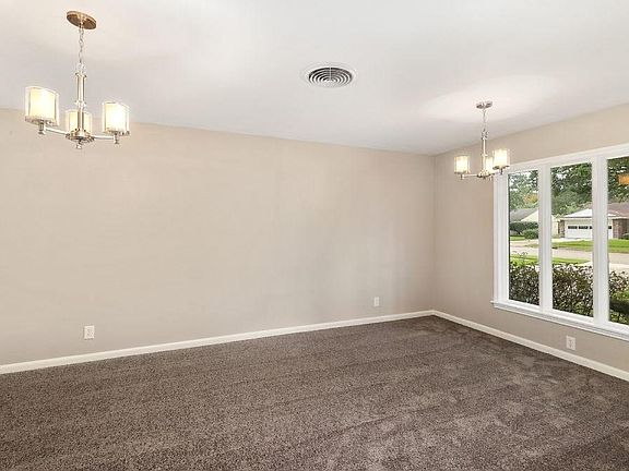 2nd image of 2234 Orchid St
