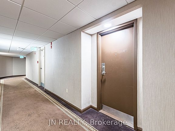 4th image of 8351 McLaughlin Rd S #428