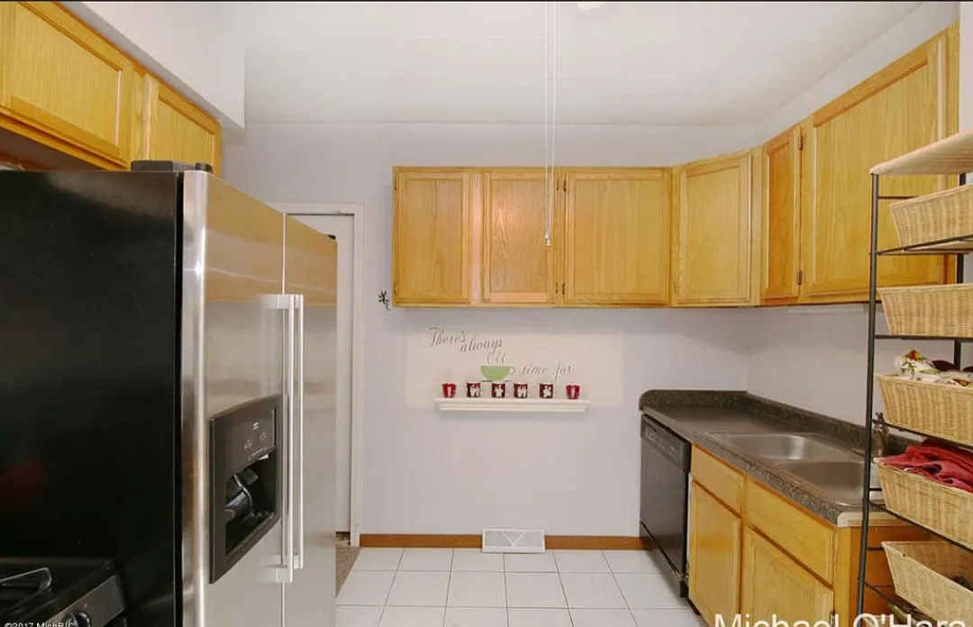 2 bed, 782 sqft, $1,520 — Photo 4
