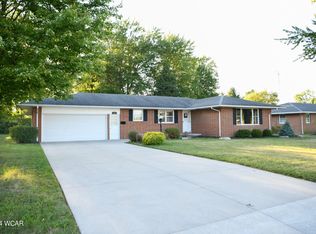228 Green Meadow Dr, Ottawa, OH 45875
