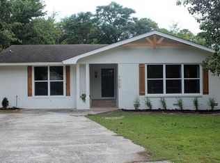 7035 Mirror Lake Rd, Columbia, SC 29209