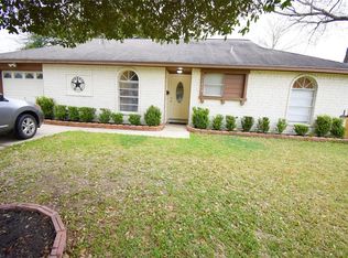 11919 Wessex Dr, Houston, TX 77089
