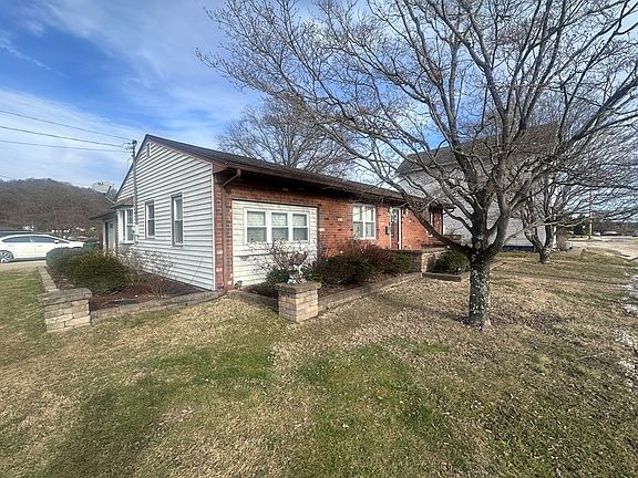 2nd image of 1559 Florence Ave