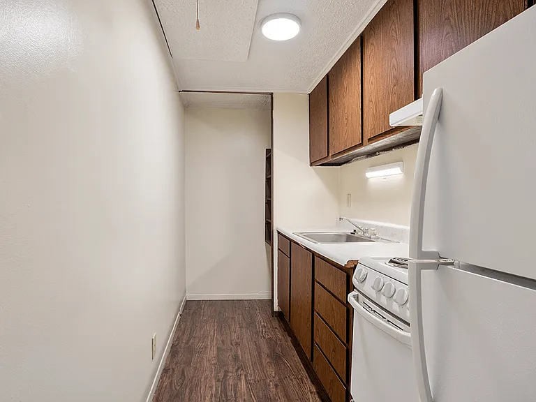 Lots of Cabinet Space