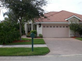 3 629 Periwinkle Way, Naples, FL 34114