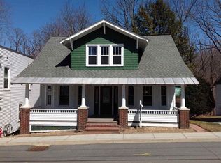 51 Green Ave, Castleton, NY 12033