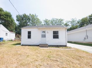 1219 E 37th St, Des Moines, IA 50317