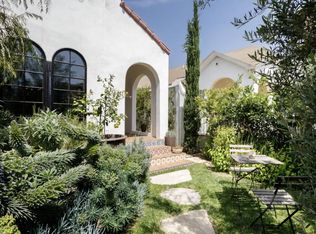 1911 Rosalia Rd, Los Angeles, CA 90027