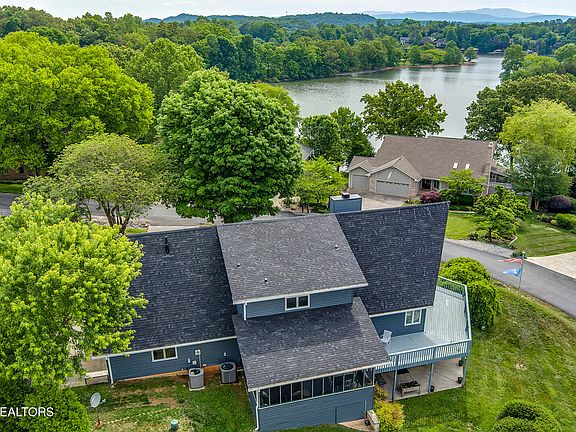 2nd image of 242 Chatuga Way