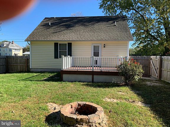 5th image of 540 N Bradford St