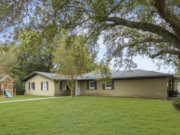 1323 Hoffpauir Ave, Crowley, LA 70526