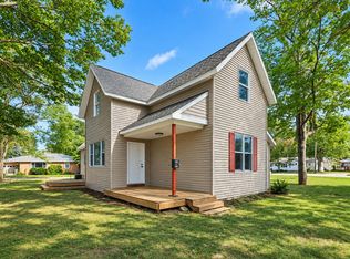 2184 Mann St, Muskegon, MI 49441