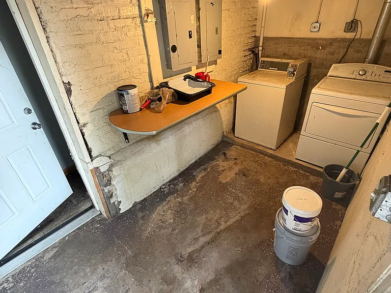 basement laundry