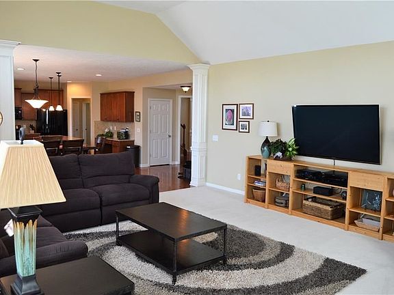 5th image of 3244 Hartwick Cir