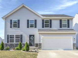 3672 Astor Ln, Lorain, OH 44053
