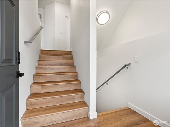 3rd image of 18616 144th Avenue NE