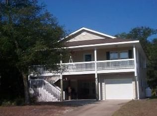 107 SE 3rd St, Oak Island, NC 28465