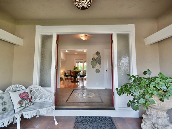 3rd image of 5824 Ponce Ct