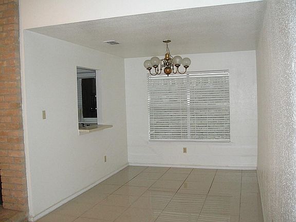 4th image of 11014 Kirkwell Dr