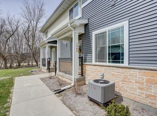 1905 N Windsor Ave, Cottage Grove, WI 53527