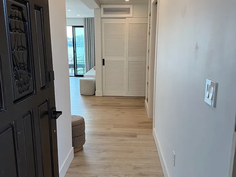 65 Kirkland Ave — Photo 6