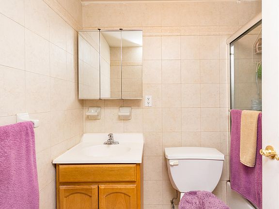 5th image of 2796 Sedgwick Ave APT 4D