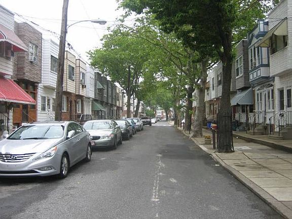 2nd image of 2230 S Woodstock St