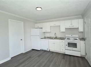 Van Buren Duplex-Zee Realty, High Pt, NC 27260