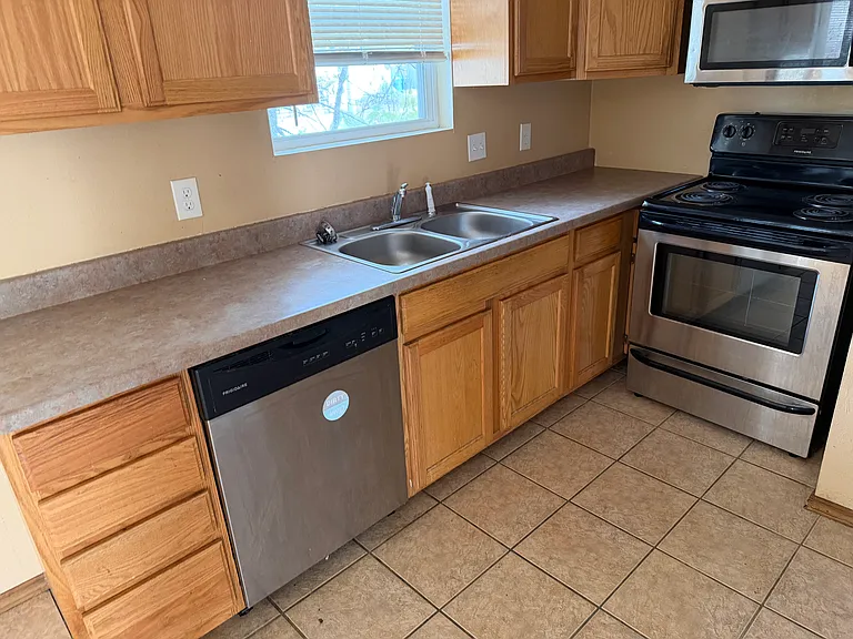 125 S Saint Louis Ave #125 — Photo 7