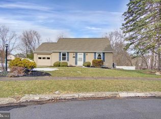 1318 Concord Rd, Mechanicsburg, PA 17050