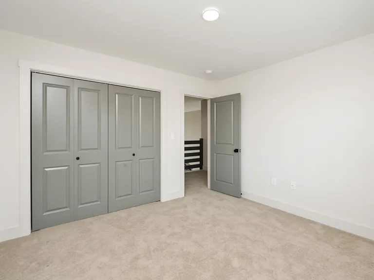 1 Field Ct — Photo 26