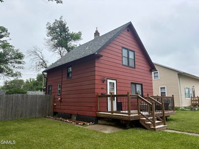 1122 11th Ave SE, Jamestown, ND, 58401