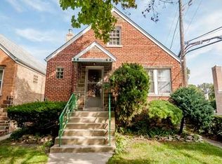 5215 N Melvina Ave, Chicago, IL 60630