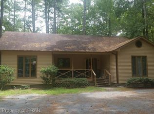 615 Lilac Ln, Vass, NC 28394