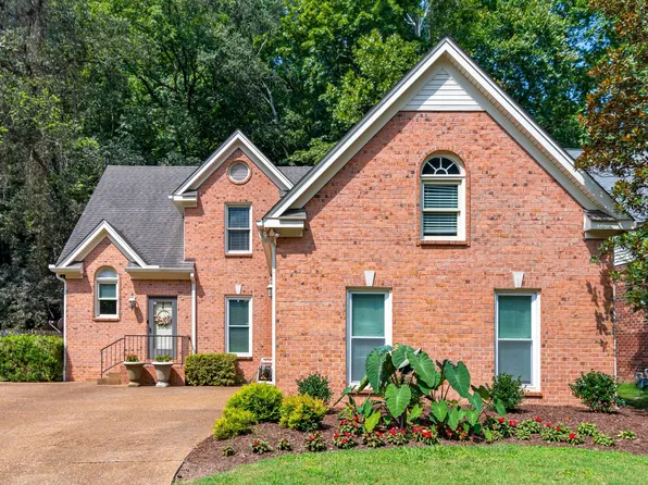7057 Still Spring Hollow Dr, Nashville, TN 37221