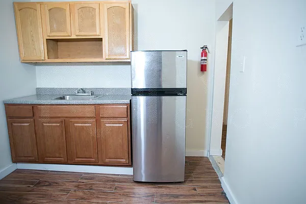 Rented by The Syper Group | media 2