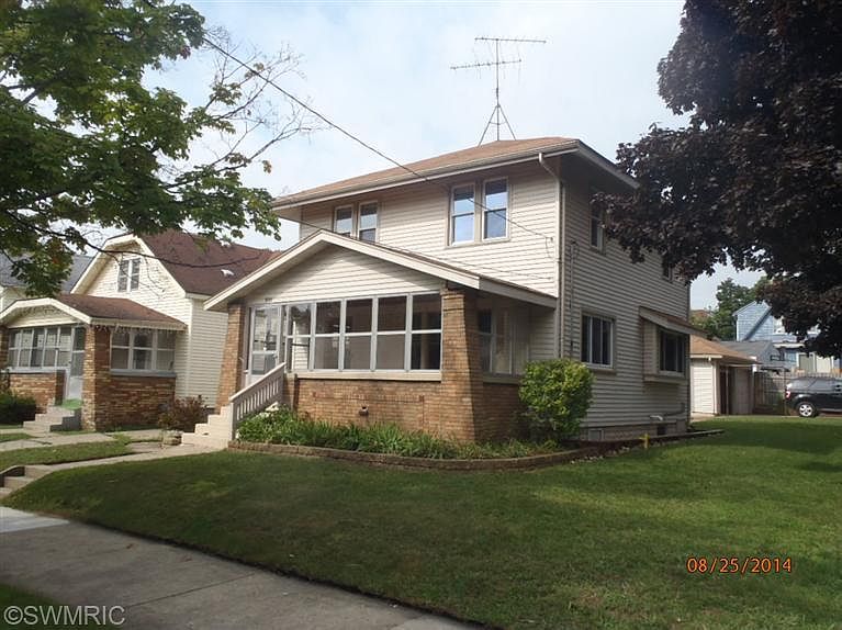 1st image of 953 Van Buren Ave NW