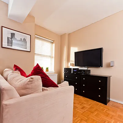 Sold by Owner | media 10