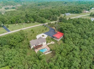 3097 Brook Stone Rd, Festus, MO 63028