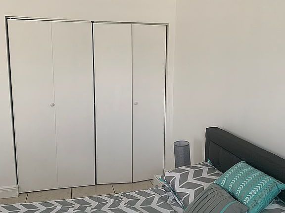 3rd image of 842 Meridian Ave APT 03F